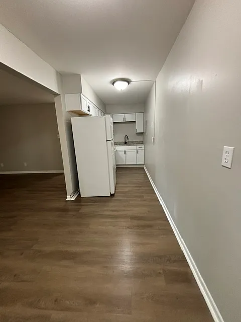 1 bed, 500 sqft, $1,200 — Photo 4