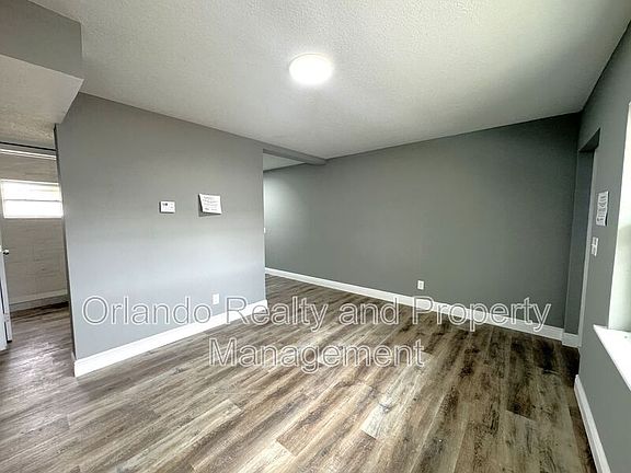 5th image of 1333 30th St Unit B