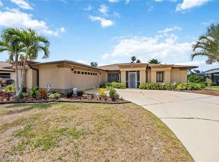 816 S Gondola Dr, Venice, FL 34293