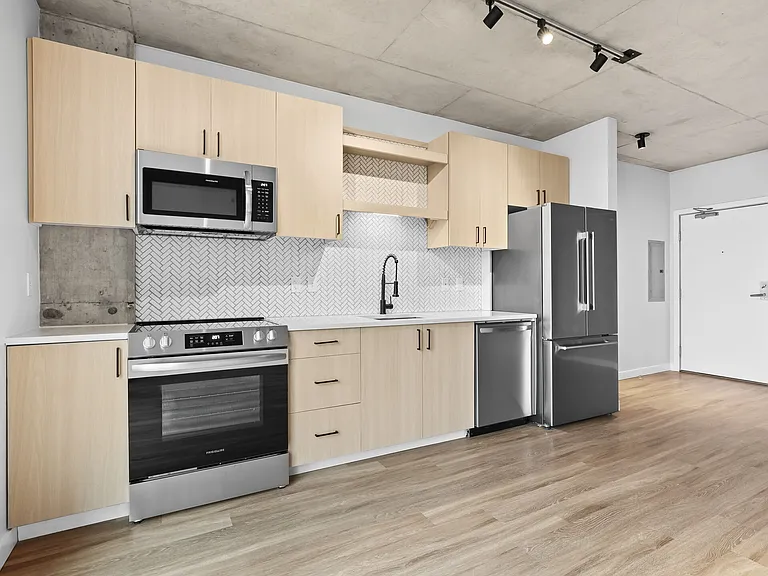 Asa Flats and Lofts — Photo 30