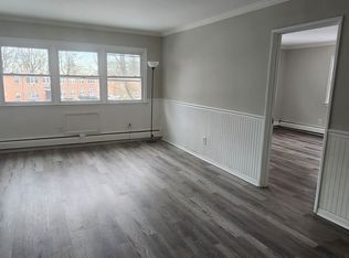 306 Pine Rock Ave APT D9, Hamden, CT 06514