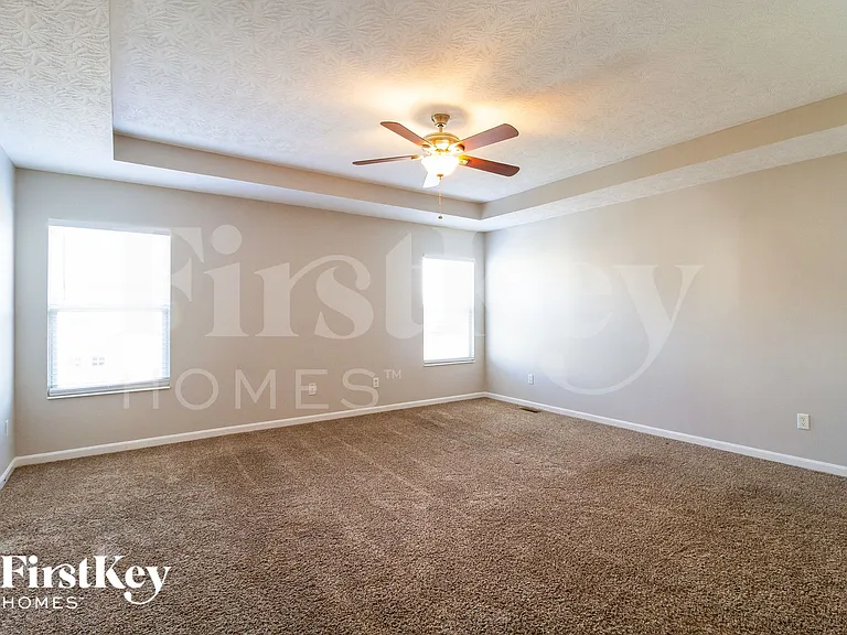6626 Thistle Grv — Photo 8