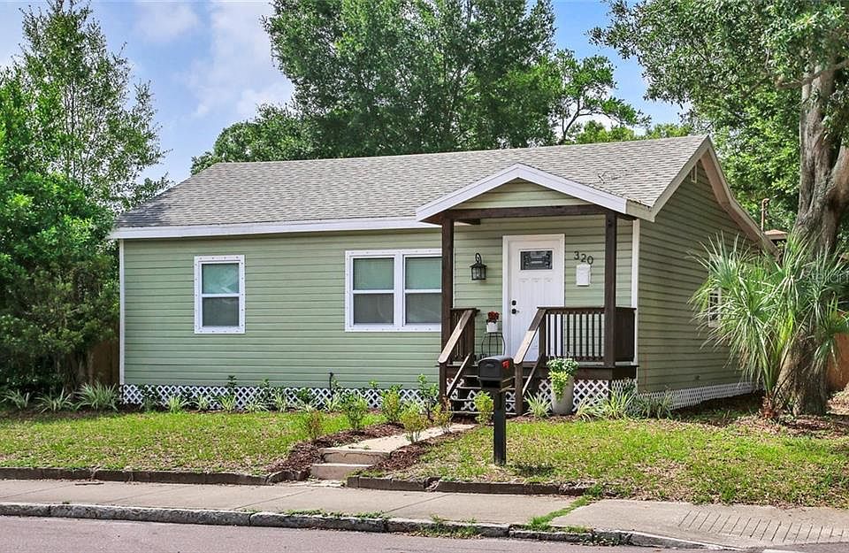 1st image of 320 W Osborne Ave