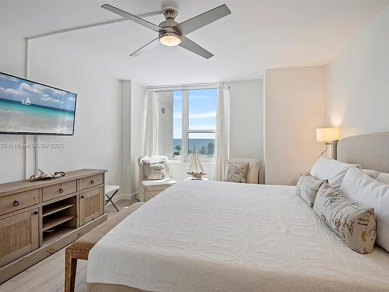 3505 S Ocean Dr #607 — Photo 6