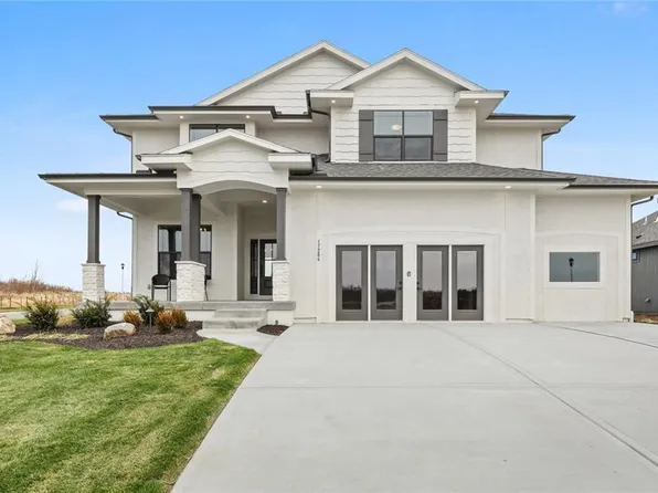 16446 W 166th Pl, Olathe, KS 66062