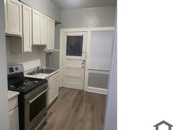 10702 Joan Ave APT 2, Cleveland, OH 44111