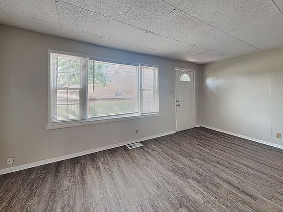3rd image of 6196 W Morris St
