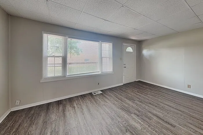 6196 W Morris St — Photo 3