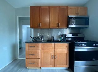 30-43 48th St #3A, Astoria, NY 11103