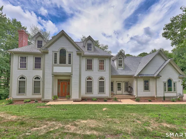 35 Judd Hill Road, Bethany, CT 06524
