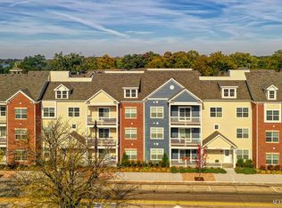 60 W Main St UNIT 333, Lake Zurich, IL 60047