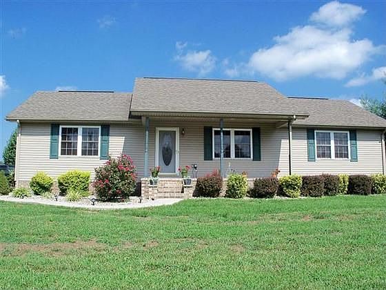 1st image of 104 Deerwood Dr