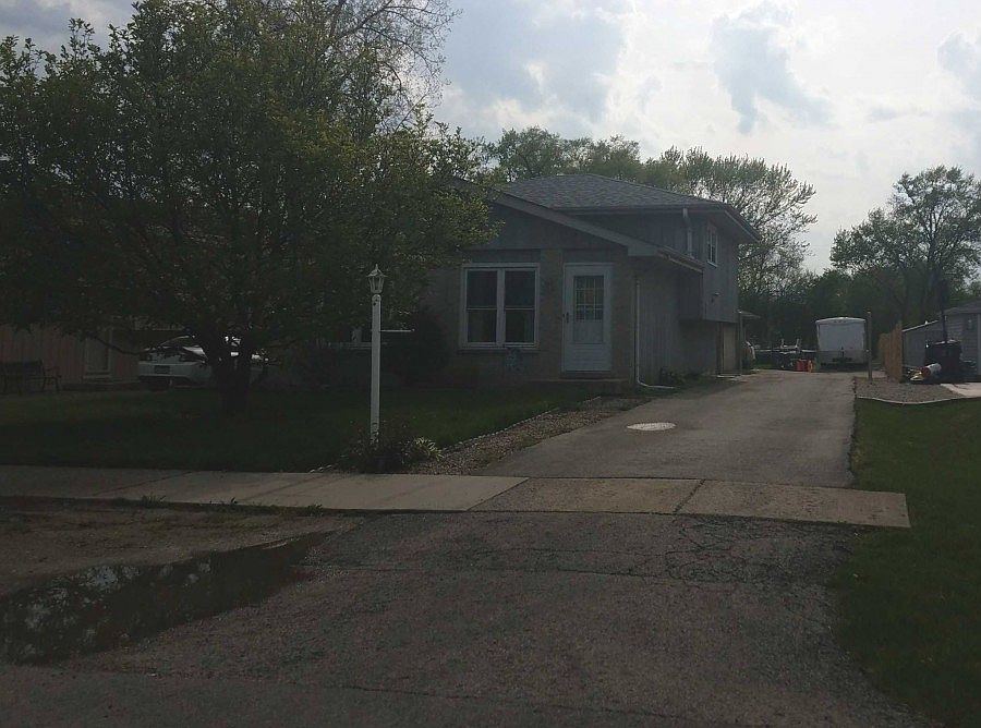 1st image of 15210 Kenton Ave