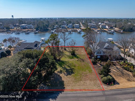 3rd image of 2755 Pinecrest Drive LOT 15