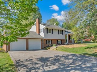 10 Chelsea Dr, Roanoke, VA 24019