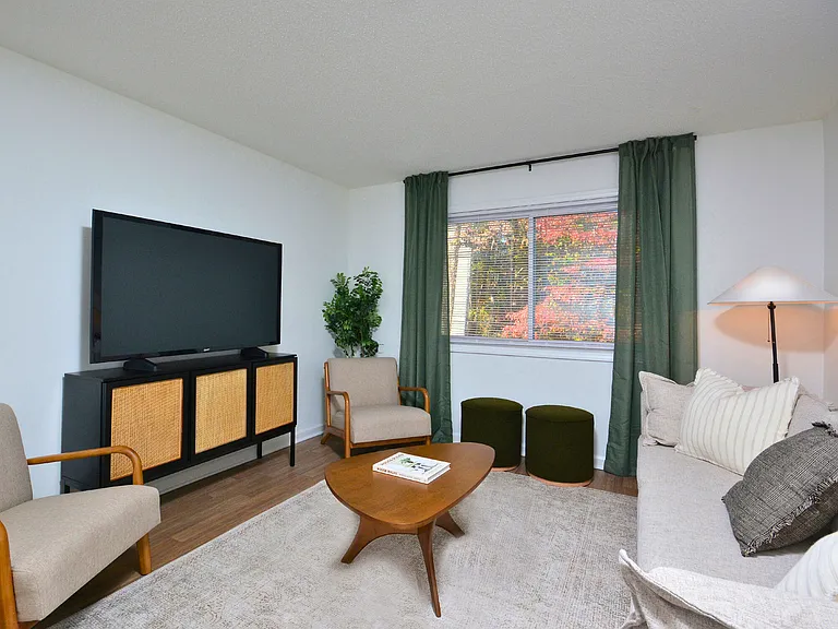 Enclave at North Point — Photo 13