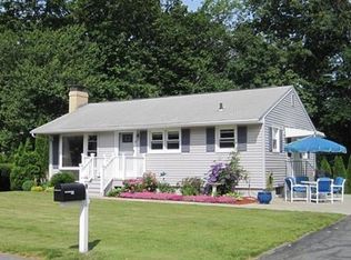 9 Oakland Dr, Auburn, MA 01501