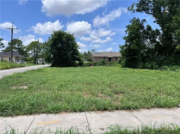 2000 Flood St, New Orleans, LA 70117