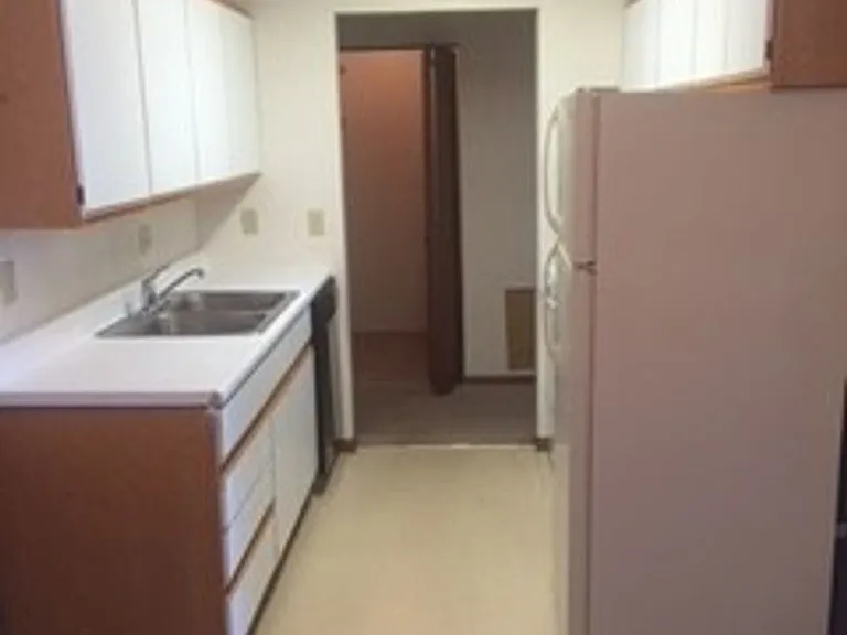 200 N Garfield Ave — Photo 14