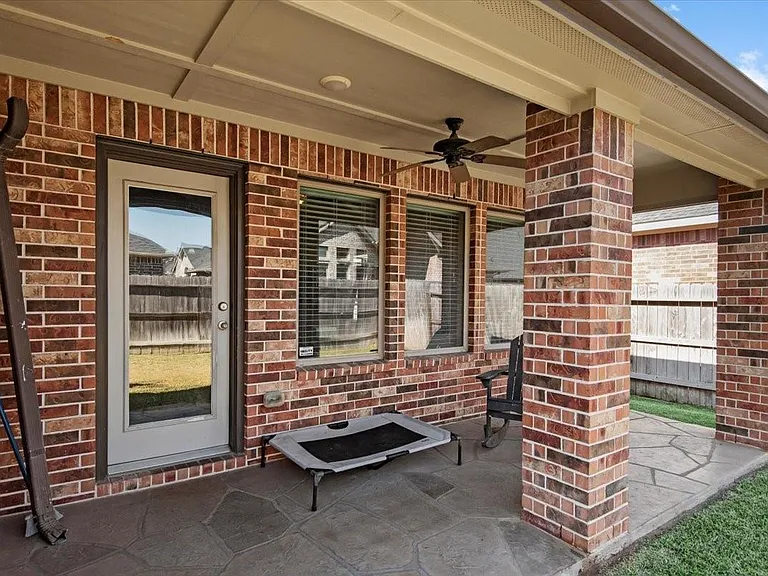 2127 Blossomcrown Dr — Photo 32