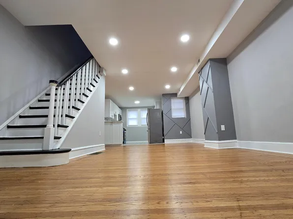 595 E Sanger St, Philadelphia, PA 19120