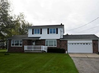 1024 Weiss Rd, Bay City, MI 48706