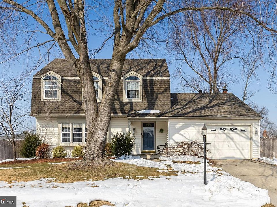 1st image of 120 Coopers Kill Rd