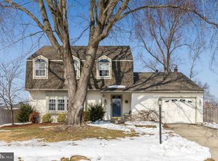 120 Coopers Kill Rd, Delran, NJ 08075