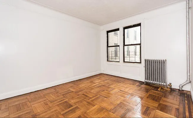 Rented by Clove Realty LLC | media 21