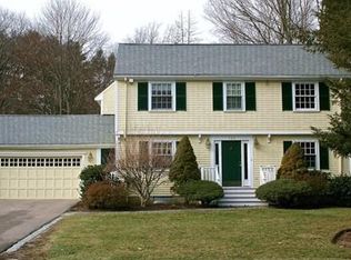 140 Brook St, Wellesley, MA 02482