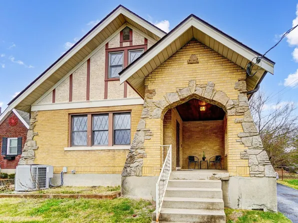 5524 Raceview Ave, Cincinnati, OH 45248