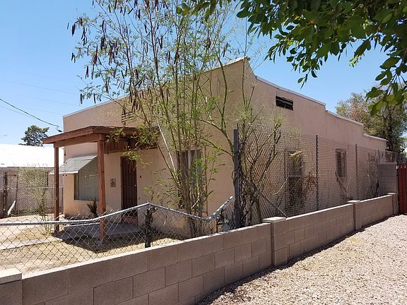 3rd image of 418 N Sirrine