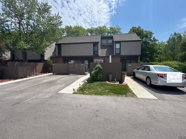 5209 S 13th St #1813, Milwaukee, WI 53221
