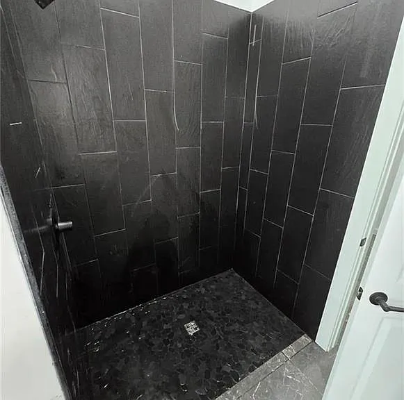 408 Gastel Cir #1 — Photo 7
