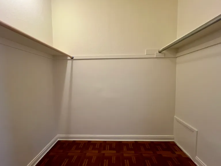 105 S Commonwealth Ave #6 — Photo 11