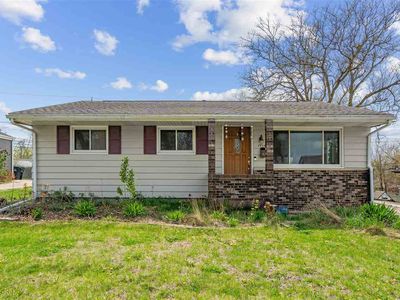 1719 Arizona Ave NE, Cedar Rapids, IA, 52402