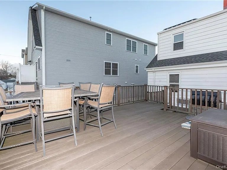 110 Ellsworth Ave #A — Photo 10