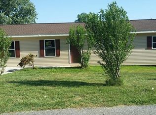 190 Serenity Hills Dr, Cornelia, GA 30531