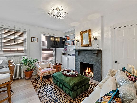 3rd image of 4 Phillips St APT 3