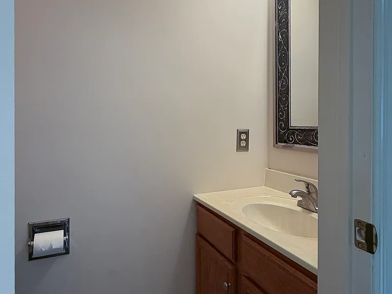 185 Riders Way — Photo 10