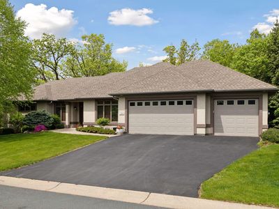2243 Estates Dr, Eagan, MN, 55122