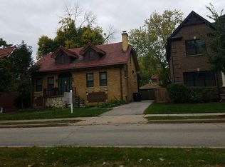 1601 Courtland Ave, Park Ridge, IL 60068