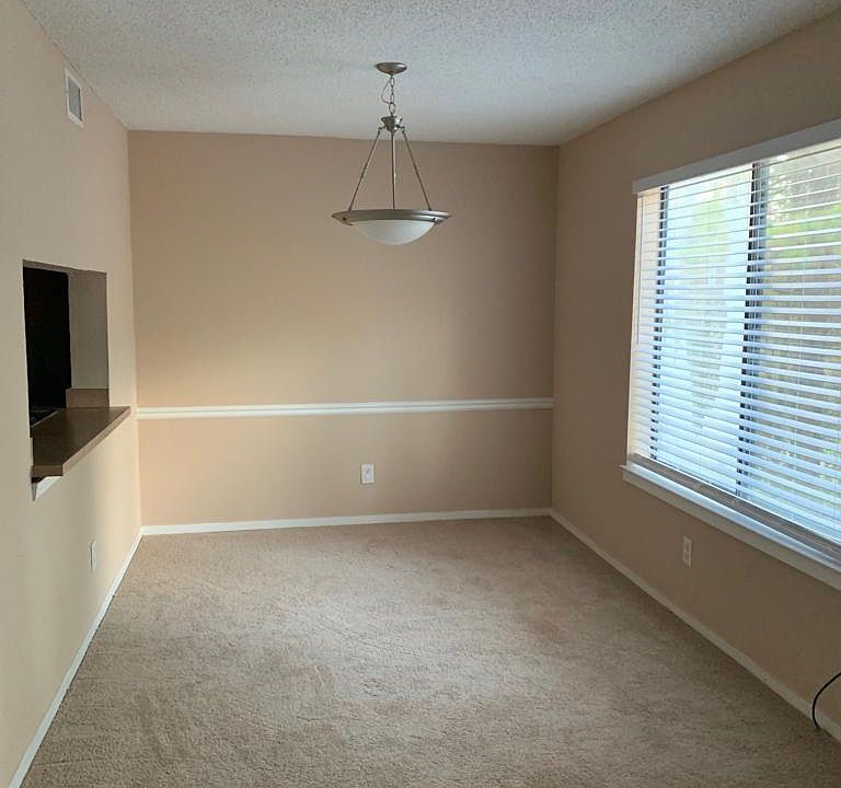 1st image of 122 Seasons Pkwy