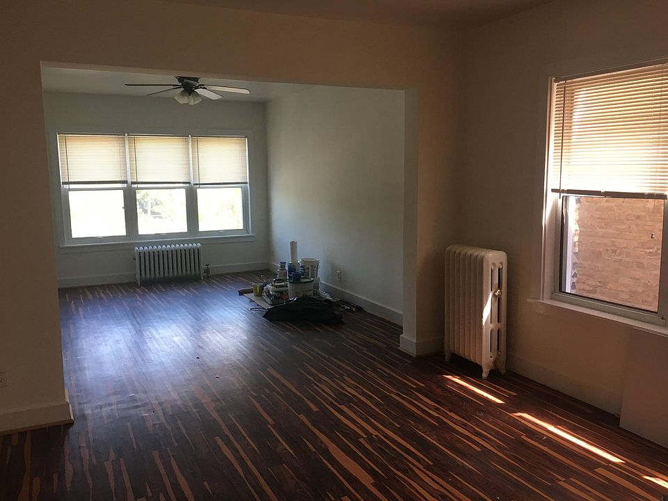 Living and dining area
