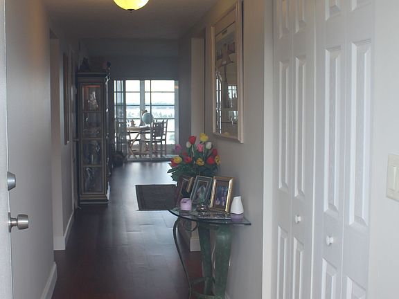 5th image of 416 Chiles Dr
