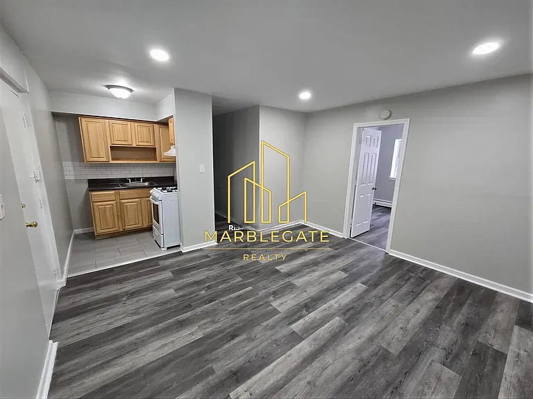 80 Grafton Ave #155 — Photo 1