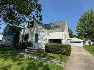 385 E 271st St, Euclid, OH