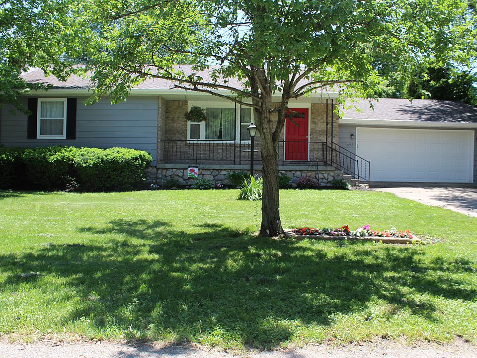 1st image of 1095 W Watson Dr
