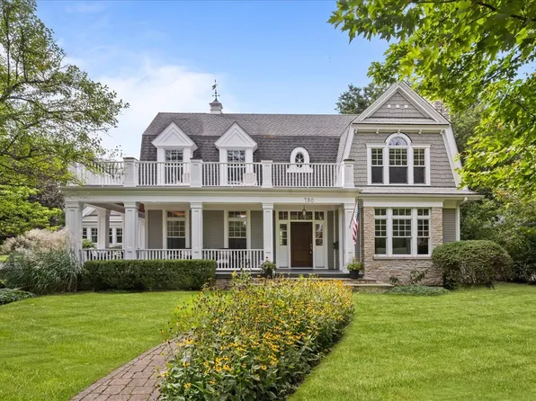 780 Prairie Rd, Glencoe, IL 60022