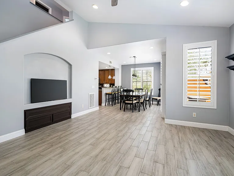 52210 Rosewood Ln — Photo 6